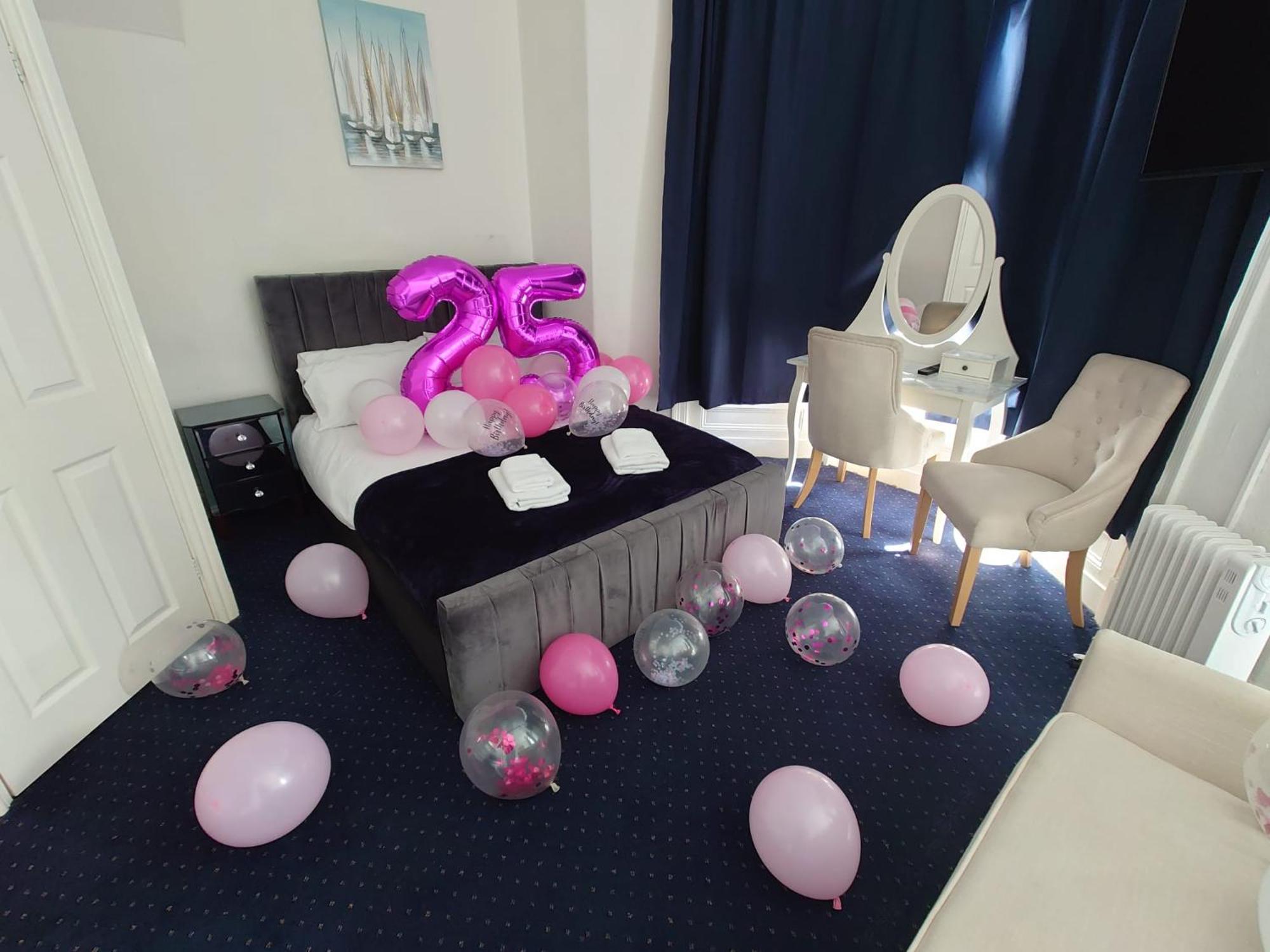 Harriette'S Guest House Blackpool Esterno foto
