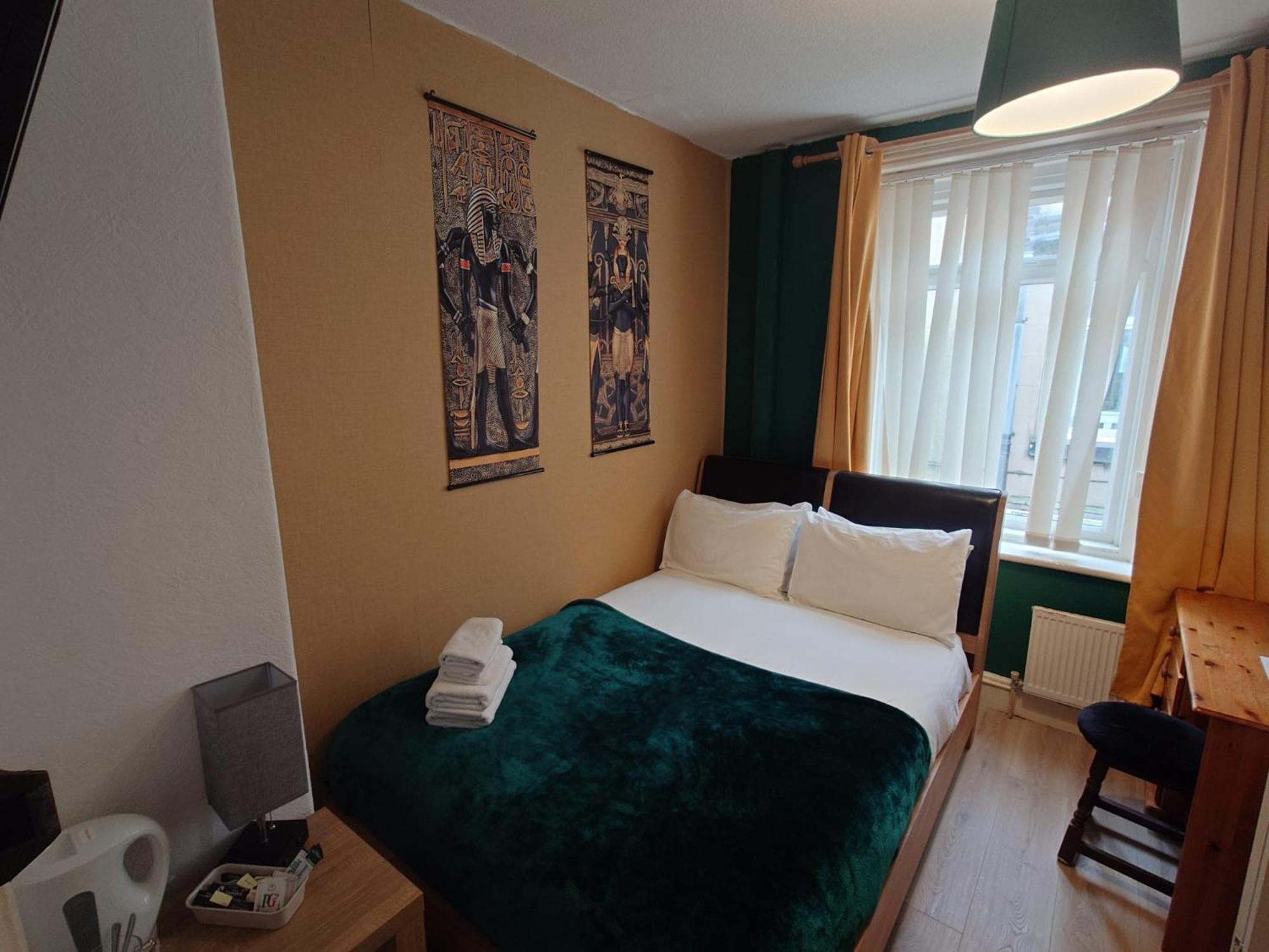 Harriette'S Guest House Blackpool Esterno foto