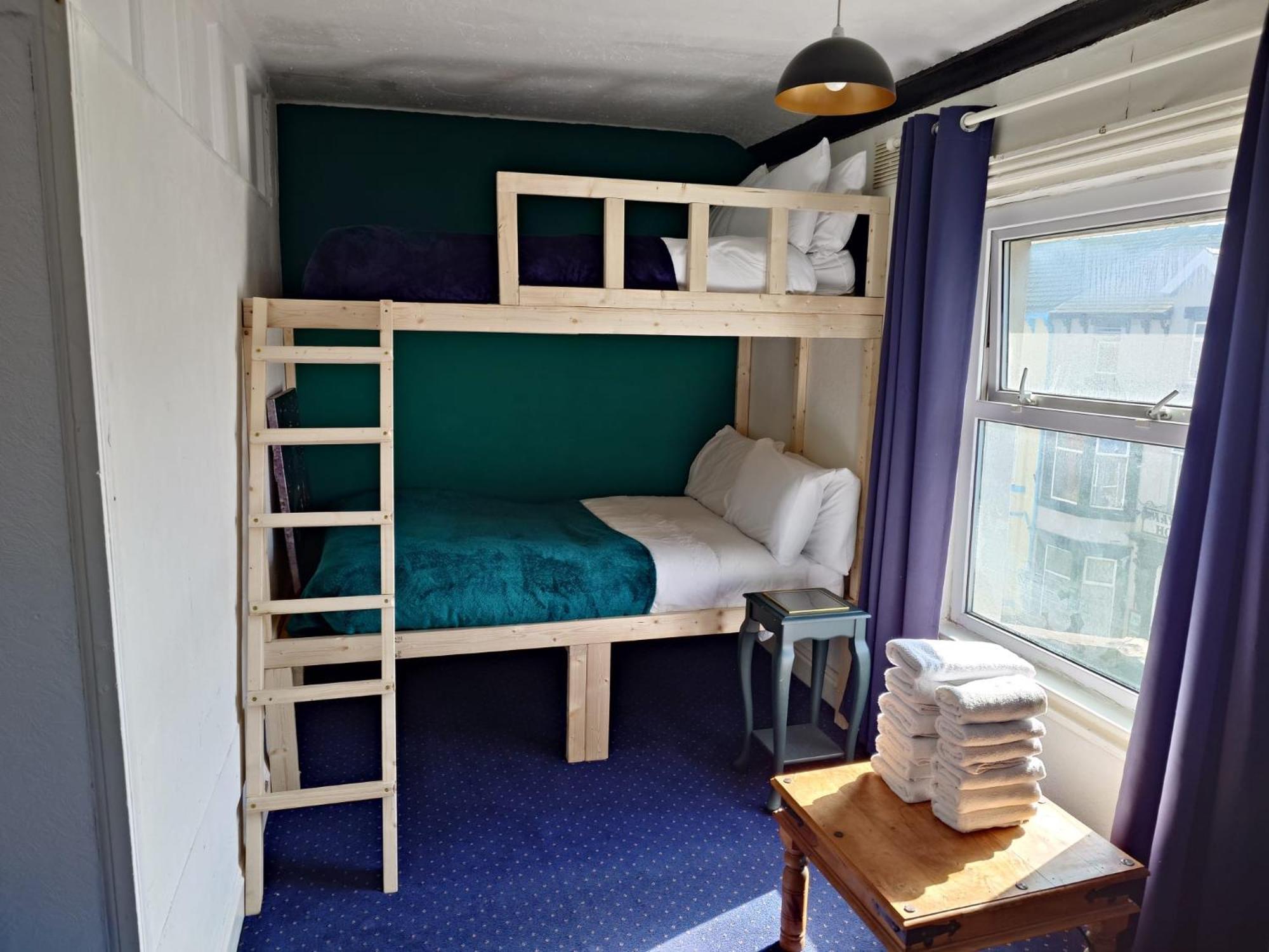 Harriette'S Guest House Blackpool Esterno foto